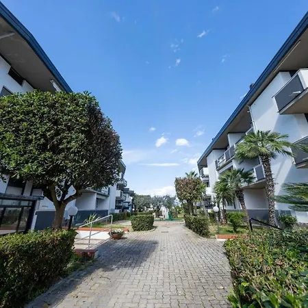 Le Palme Silvi Apartament