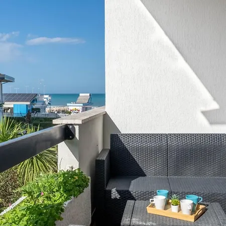 Le Palme Silvi Apartament